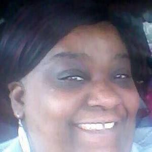 Meet your Posher, Ella